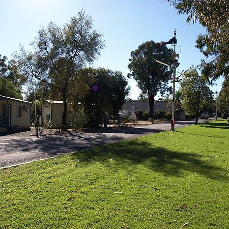 Cowra Holiday Park 외부 사진